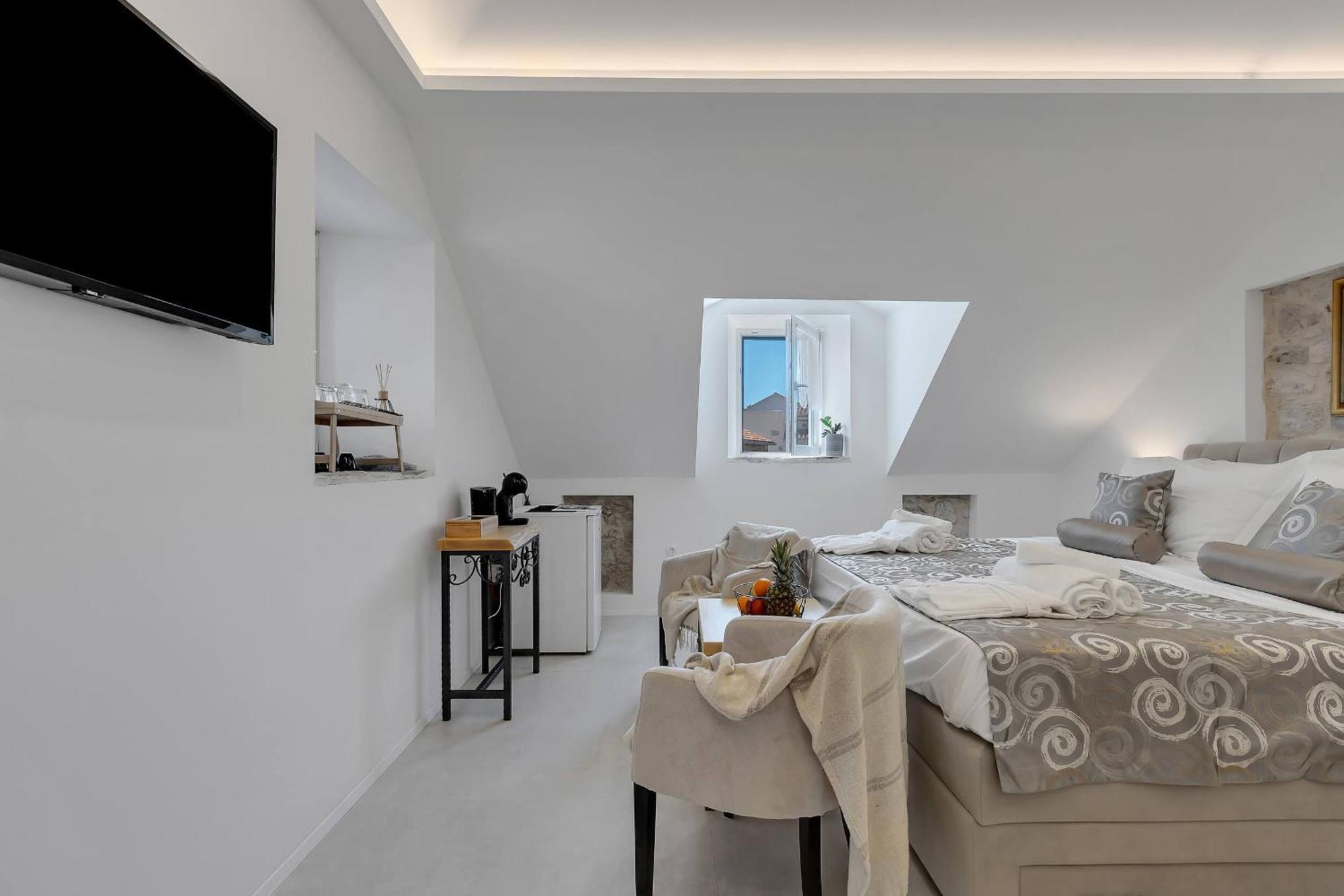 Luxury Rooms Palace B&B 마카르스카 외부 사진