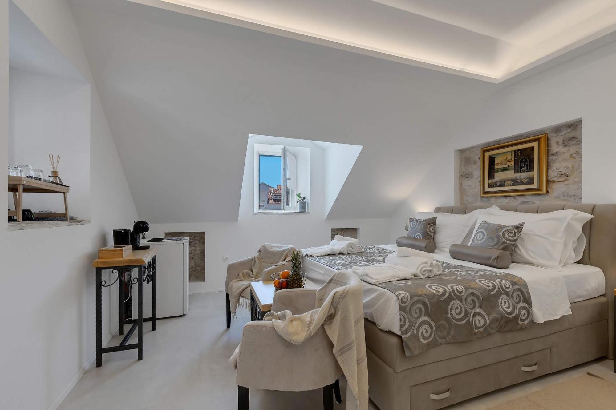 Luxury Rooms Palace B&B 마카르스카 외부 사진