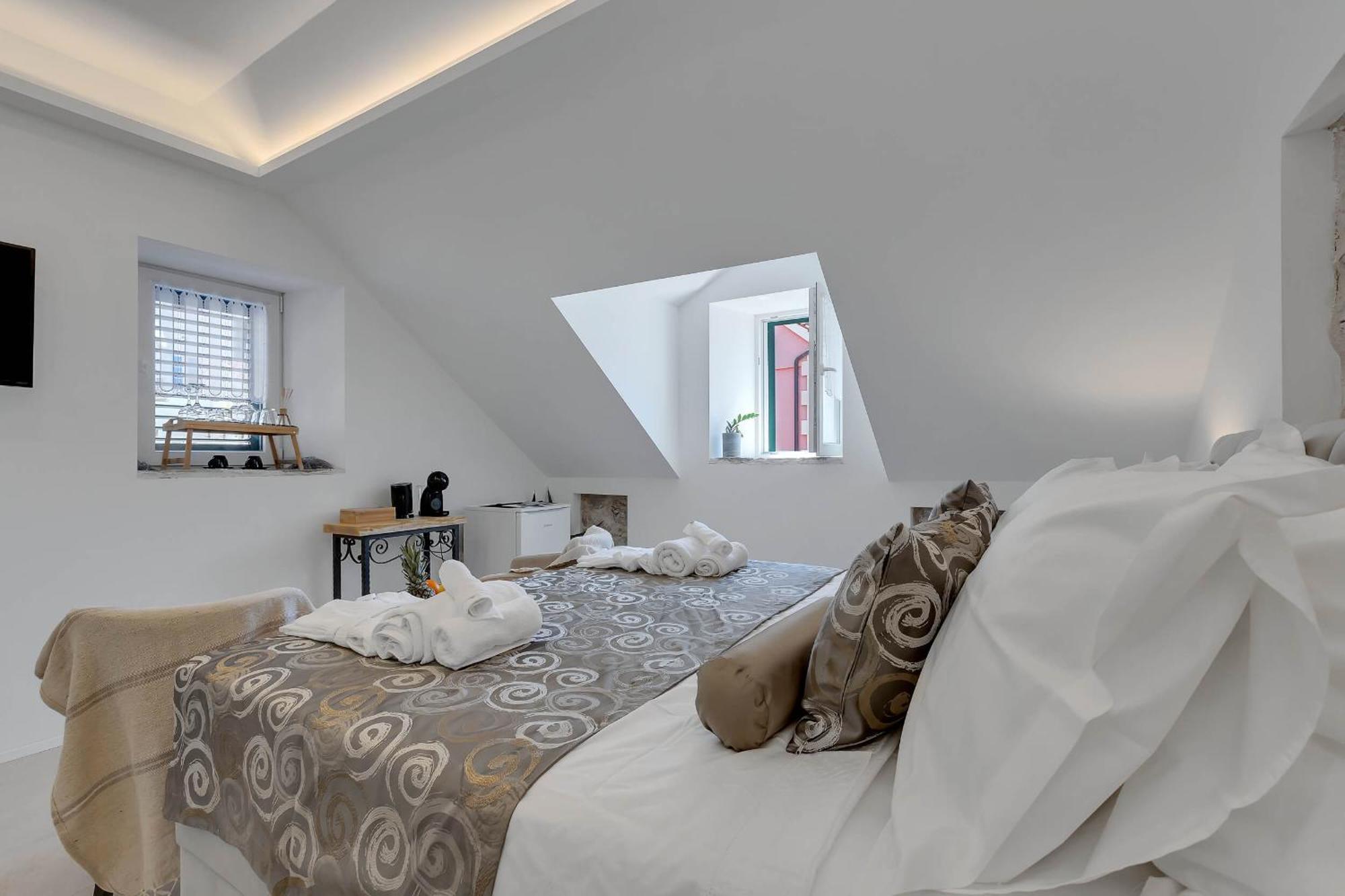 Luxury Rooms Palace B&B 마카르스카 외부 사진