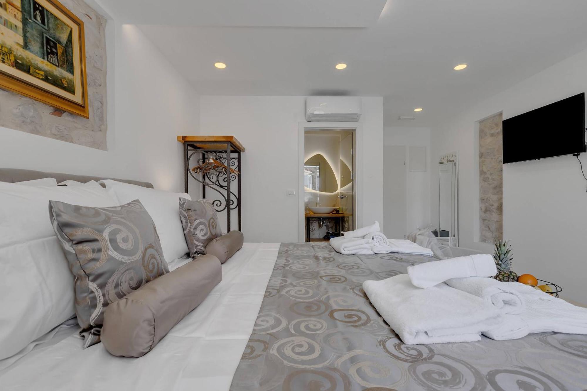 Luxury Rooms Palace B&B 마카르스카 외부 사진